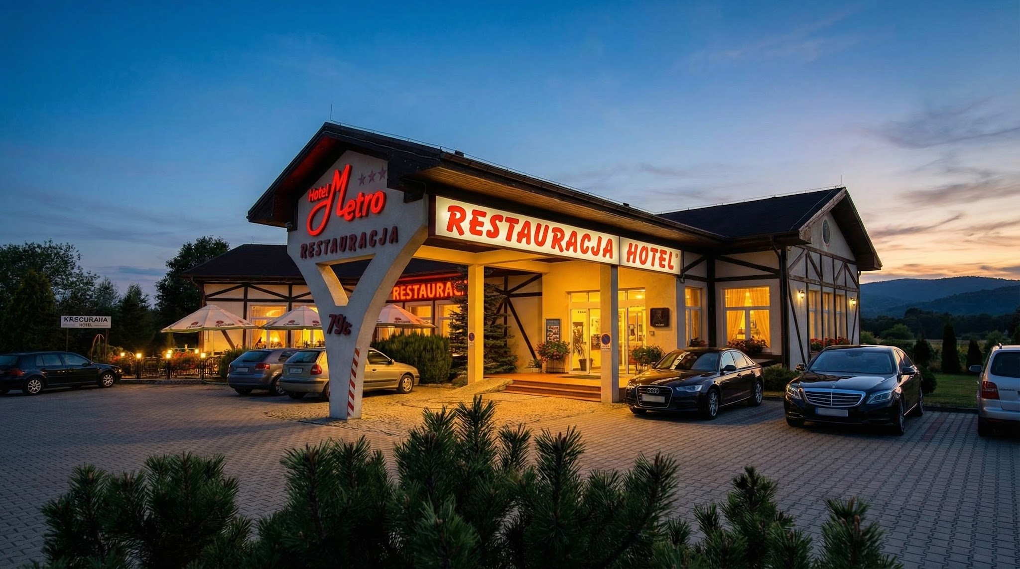 warsztaty Kłodzko, retreat Sudety, spotkania firmowe małe grupy, przestrzeń twórcza, Hotel Metro Kłodzko